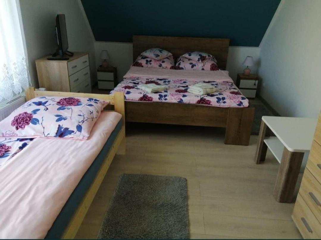 Pokoje U Izy Stare Kiejkuty Szczytno  Esterno foto